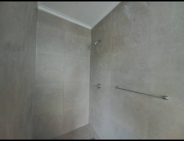 2 BEDROOM PROPERTY TO RENT IN RASLOUW